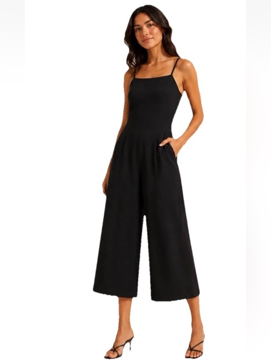 Old Navy Pants - Old Navy Black Jumpsuit Smocked Back Adjustable Strap Capri Summer Sz S Classic